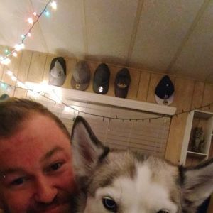 Meet your Posher, Cameron